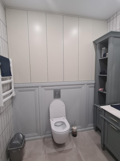 bathroom 14
